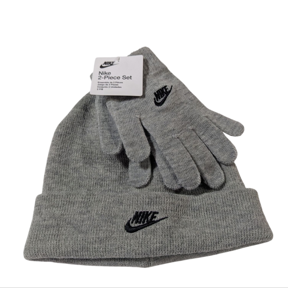 Nike Gray Beanie and Gloves Set Youth 8/20